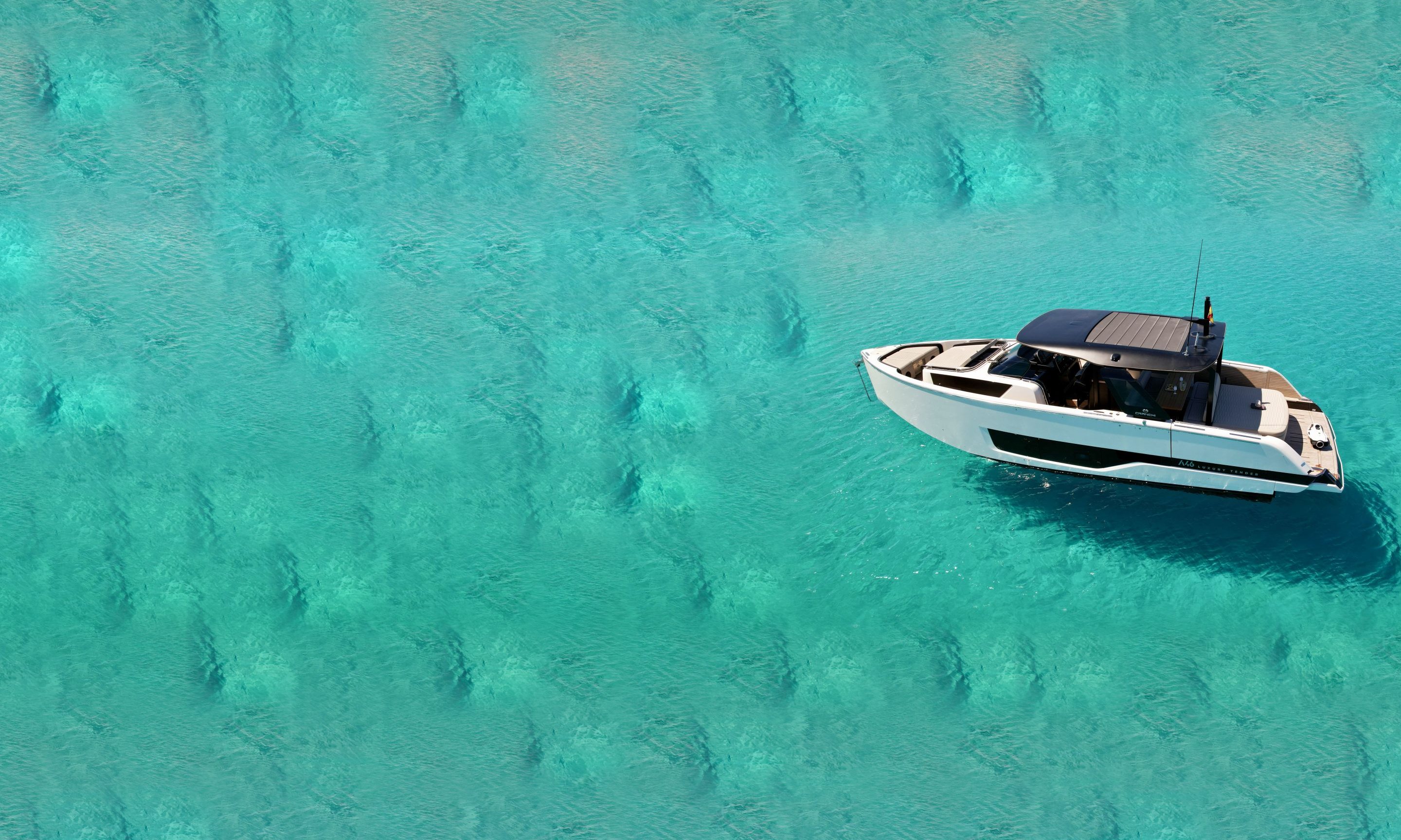 Cranchi A46 LT at sea