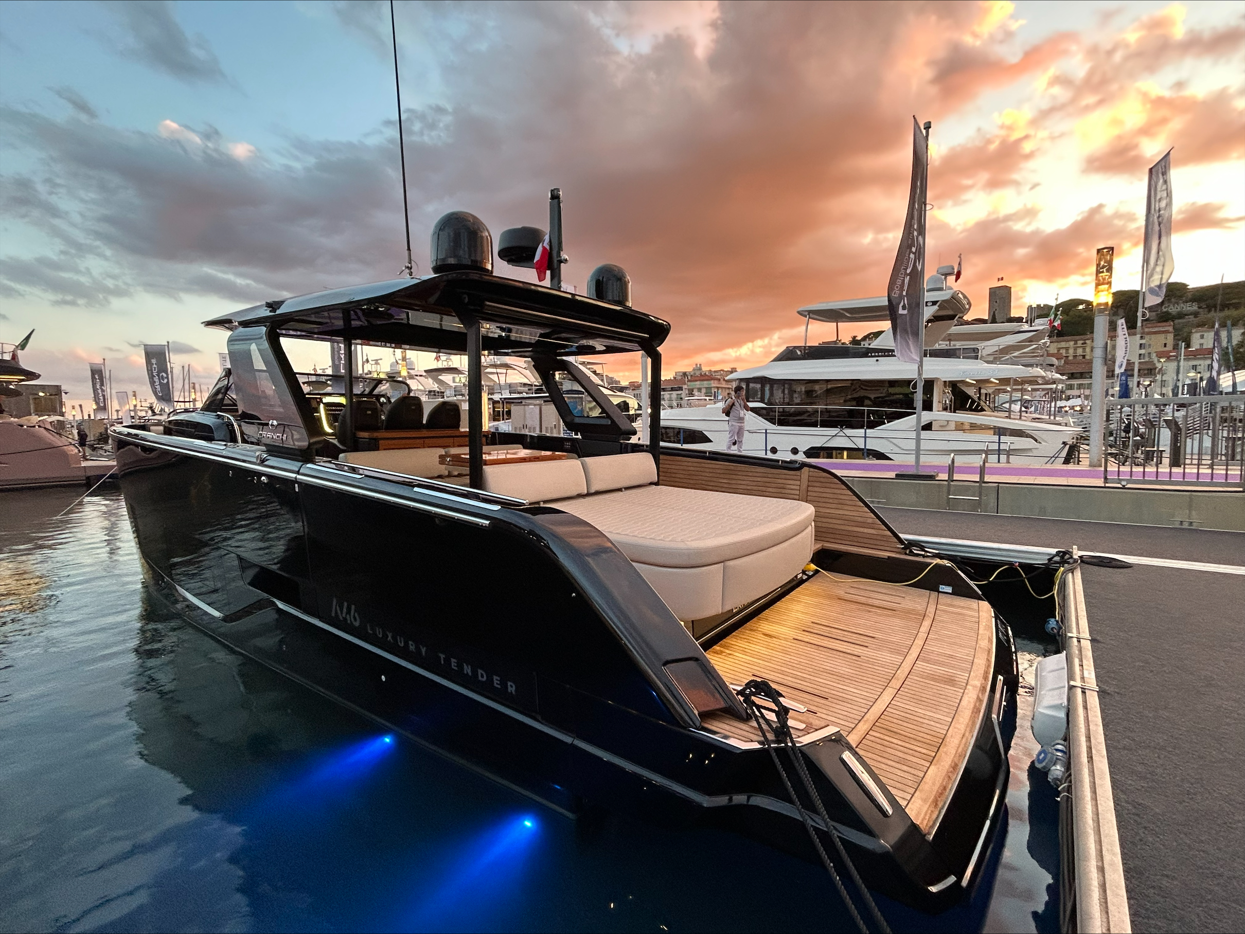 processed-AA25BFF0-5EDE-435E-9A35-AADBDC766288 (002) CANNES