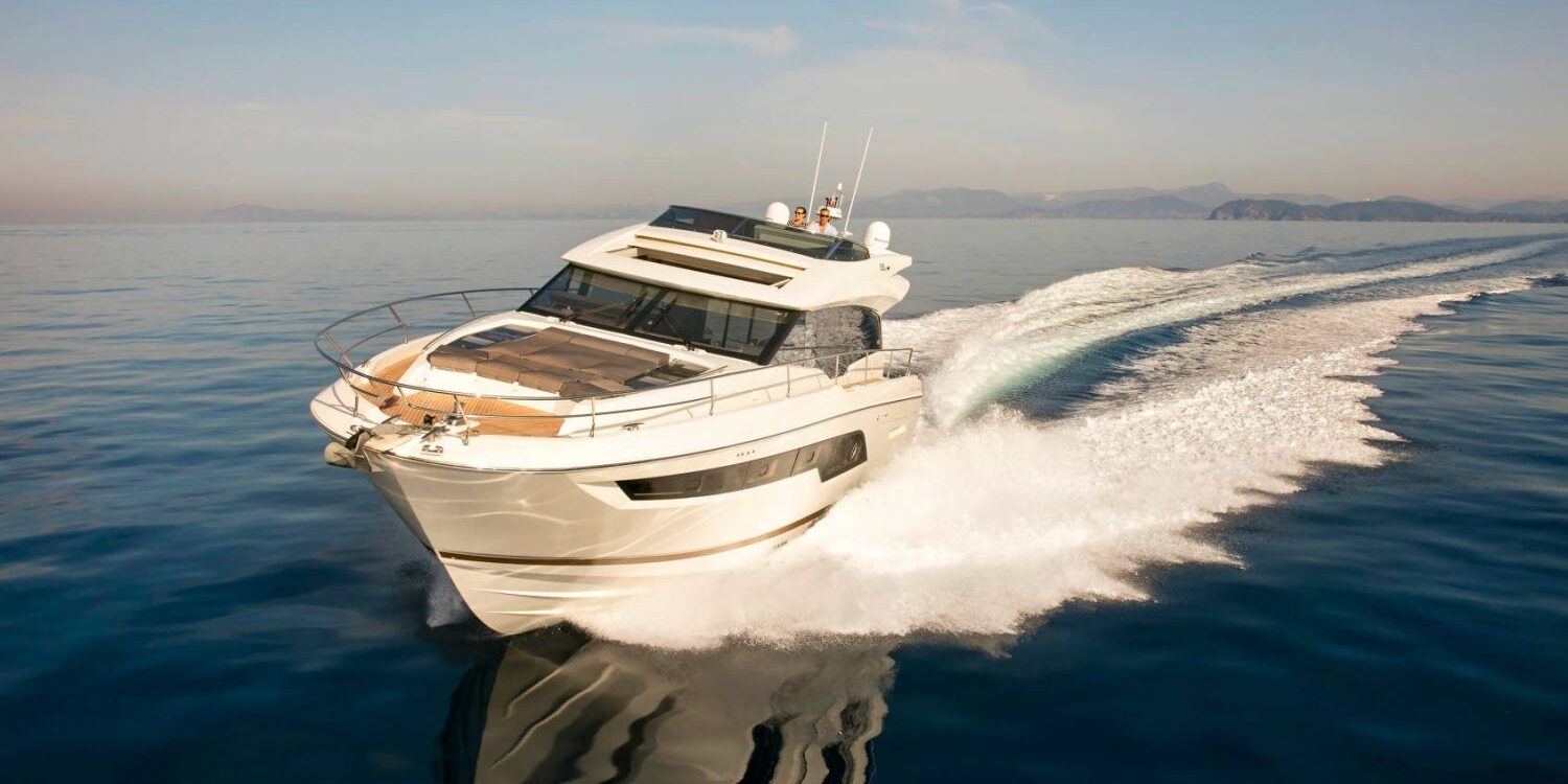 BIBLIOTECA_ITEMS_12391_PRESTIGE_630S_BOOT_KAUFEN_2_W_1500_H_900